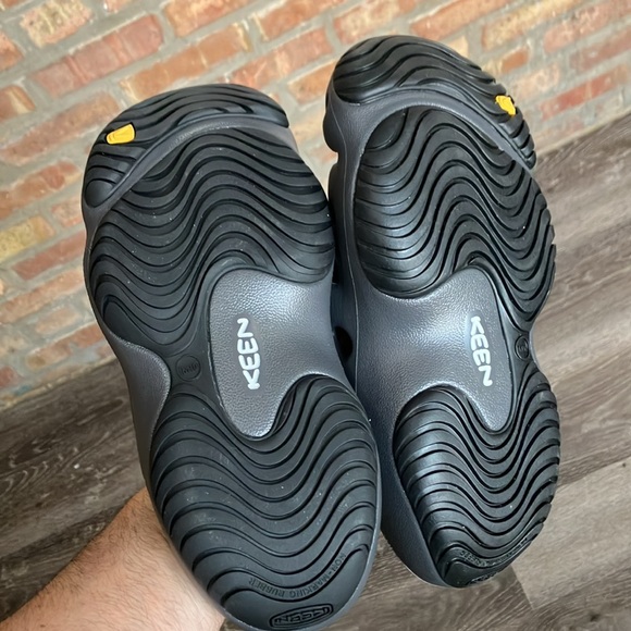 KEEN - Picture 8 of 17